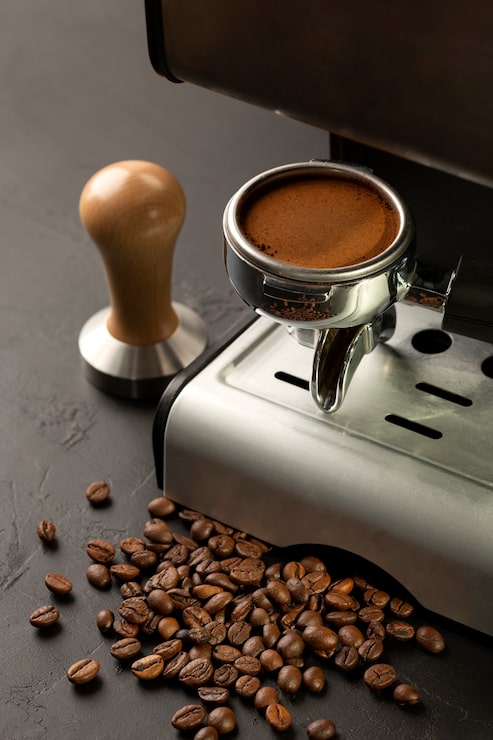 view-tool-used-coffee-press_23-2149878119